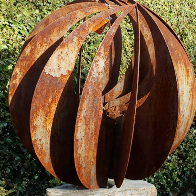 Hollow-Pattern Spherical Weathering Steel Decorative Sculpture